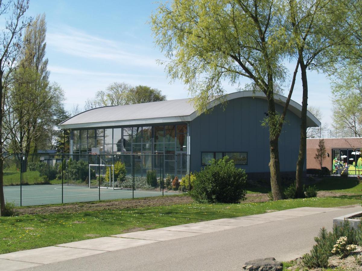 Europarcs De Biesbosch Hotel Willemsdorp Exterior foto