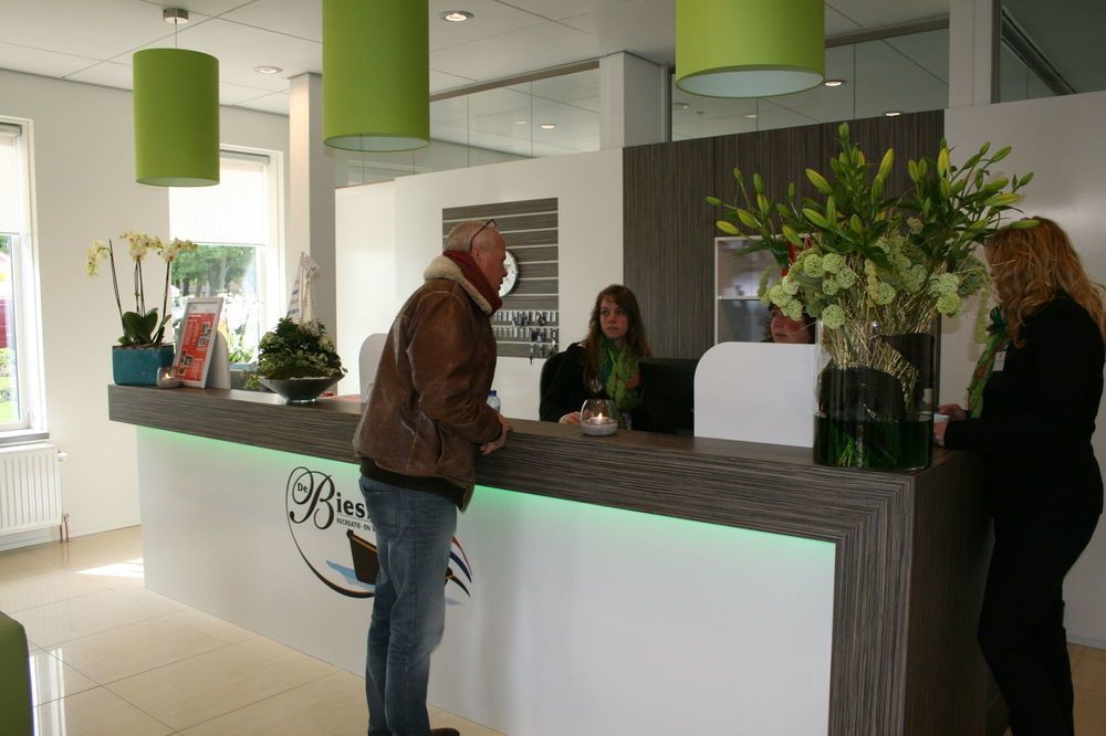 Europarcs De Biesbosch Hotel Willemsdorp Exterior foto