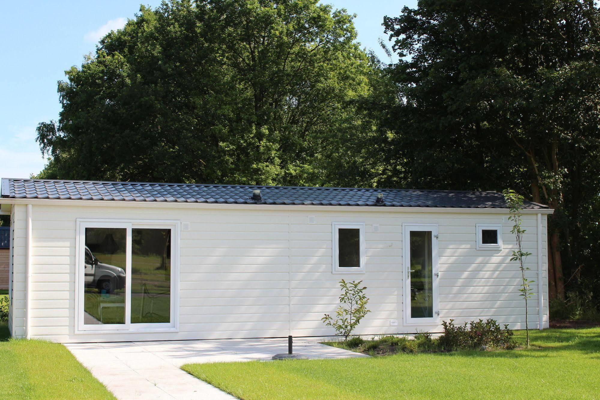 Europarcs De Biesbosch Hotel Willemsdorp Exterior foto